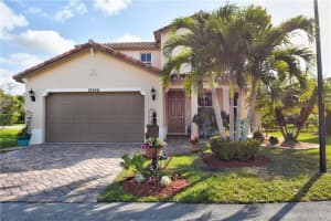 10648 NW 36th St, Coral Springs, FL 33065, Sold 04/29/19