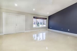18782 NW 80th Ave, Hialeah, FL 33015, Sold 03/26/19