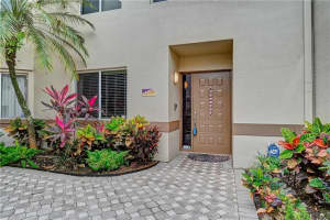 9200 NW 9th Ct, Plantation, FL 33324, Sold 03/15/19