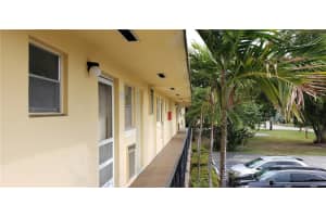 2825 NE 201st Terrace APT M225, Aventura, FL 33180, Sold 09/25/20