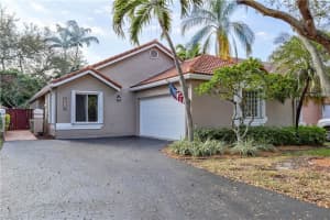 10116 NW 3rd Ct, Plantation, FL 33324, Sold 06/14/19