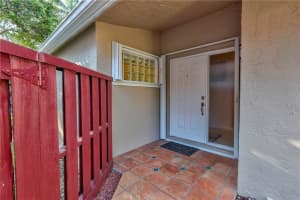 10116 NW 3rd Ct, Plantation, FL 33324, Sold 06/14/19