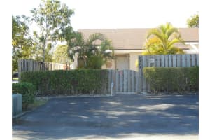 4949 E Lakes Dr, Pompano Beach, FL 33064, Sold 03/12/19