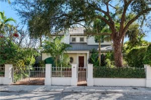 700 SE 25th Ave, Fort Lauderdale, FL 33301, Sold 07/31/19