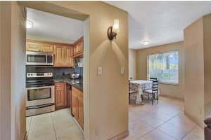 933 Coral Club Dr, Coral Springs, FL 33071, Sold 05/17/19