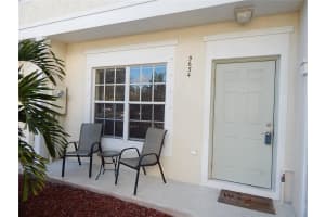 5654 NW 99th Ln, Coral Springs, FL 33076, Sold 04/03/19