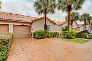 8585 Jade Dr, Tamarac, FL 33321, Sold 04/24/19