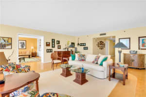 5380 N Ocean Dr #8i, Singer Island, FL 33404, Sold 12/05/19