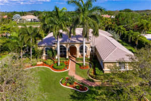 3230 SW 136th Way, Davie, FL 33330, Sold 08/03/19
