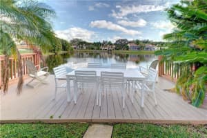 10220 SW 12th St, Pembroke Pines, FL 33025, Sold 03/29/19