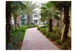 2421 NE 65th St, Fort Lauderdale, FL 33308, Sold 03/08/19