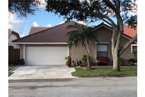 9561 NW 18th Dr, Plantation, FL 33322, Sold 05/03/19