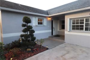 420 NW 101st Terrace, Pembroke Pines, FL 33026, Sold 03/15/19