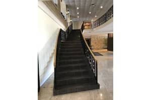 5555 Collins Ave #3s, Miami, FL 33140, Sold 08/21/20