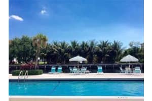 MLS# F10161424, Hollywood, Florida 33020