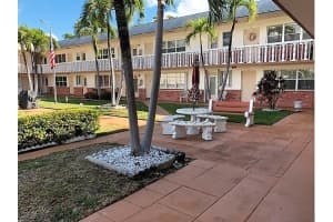 1505 N 12th Ct Bldg 13, Hollywood, FL 33019, Sold 04/30/19