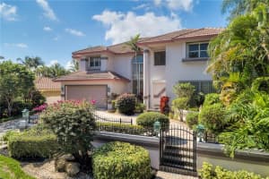 2401 N Riverside Dr, Pompano Beach, FL 33062, Sold 04/30/19