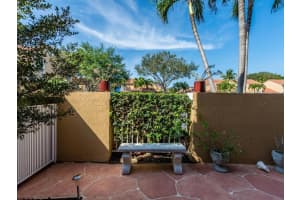 11353 Lakeview Dr, Coral Springs, FL 33071, Sold 04/15/19