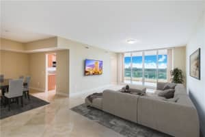 411 N New River Dr E, Fort Lauderdale, FL 33301, Sold 12/03/19