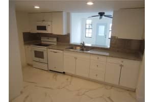 3927 NW 94th Way, Sunrise, FL 33351, Sold 04/05/19