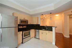 533 NE 3rd Ave, Fort Lauderdale, FL 33301, Sold 05/09/19