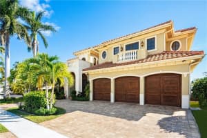 838 NE 70th St, Boca Raton, FL 33487, Sold 06/03/19