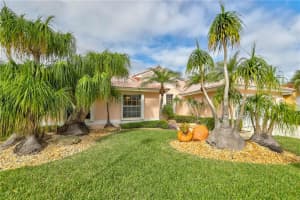 322 SW 187th Terrace, Pembroke Pines, FL 33029, Sold 04/22/19