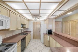 3233 NE 32nd Ave, Fort Lauderdale, FL 33308, Sold 09/27/19