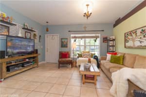 9865 NW 56th Pl, Coral Springs, FL 33076, Sold 03/29/19