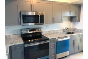 333 NE 21st Ave, Deerfield Beach, FL 33441, Sold 03/27/19