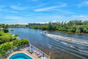 333 NE 19th Ave, Deerfield Beach, FL 33441, Sold 06/06/19