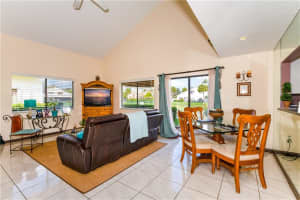 10229 NW 33rd St, Sunrise, FL 33351, Sold 05/01/19