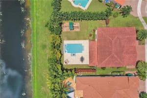 4080 NW 88th Terrace, Hollywood, FL 33024, Sold 10/17/19