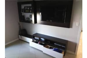 453 Lakewood Cir, Margate, FL 33063, Sold 03/28/19