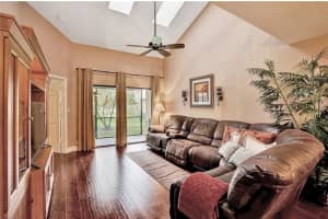 1629 Cypress Pointe Dr, Coral Springs, FL 33071, Sold 04/09/19
