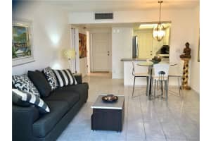 333 NE 21st Ave, Deerfield Beach, FL 33441, Sold 05/17/19