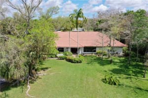 5260 NW 80th Terrace, Parkland, FL 33067, Sold 07/10/20