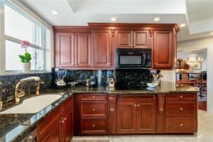 333 Sunset Dr, Fort Lauderdale, FL 33301, Sold 01/21/20