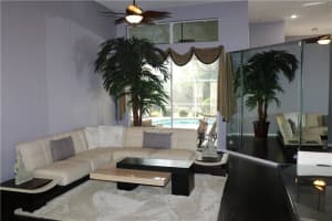 10120 NW 56th St, Coral Springs, FL 33076, Sold 04/18/19