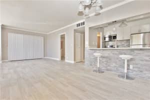 250 NE 20th St, Boca Raton, FL 33431, Sold 05/03/19