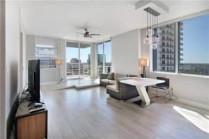 315 NE 3rd Ave, Fort Lauderdale, FL 33301, Sold 08/08/19