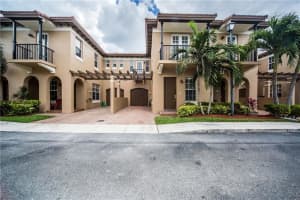6985 Julia Gardens Dr, Coconut Creek, FL 33073, Sold 05/24/19