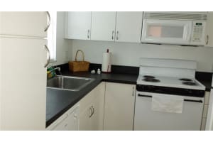 7500 NW 30th Pl, Sunrise, FL 33313, Sold 05/17/19