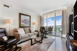 350 SE 2nd St, Fort Lauderdale, FL 33301, Sold 08/27/19