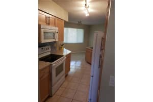9206 NW 9th Pl, Plantation, FL 33324, Sold 05/31/19