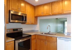 10504 NW 10th St, Pembroke Pines, FL 33026, Sold 05/14/19