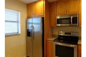 10504 NW 10th St, Pembroke Pines, FL 33026, Sold 05/14/19