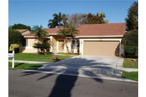 1498 SW 99th Terrace, Davie, FL 33324, Sold 04/30/19