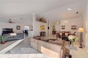 5631 NW 109th Ln, Coral Springs, FL 33076, Sold 05/07/19