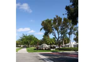 2880 N Oakland Forest Dr, Oakland Park, FL 33309, Sold 04/25/19